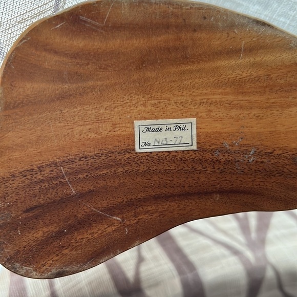 Vintage Mushrooms hand carved from Monkey Pod wood - Picture 3 of 4